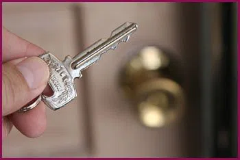 Upper Saddle River Locksmith Store Upper Saddle River, NJ 201-669-3917 - 14-unlock-door